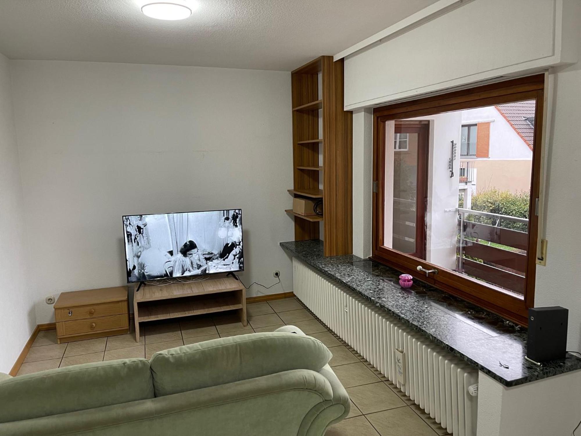 Bonn-Beuel Zentrale Ferienwohnung Mit Parkplaetzen Exterior foto